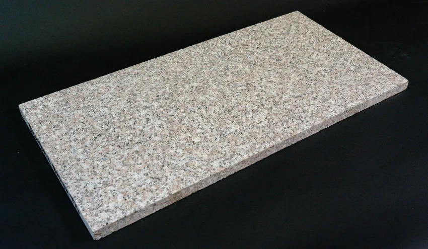 Гранит Bainbrook Brown
